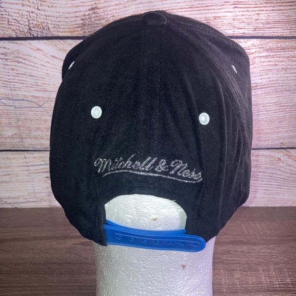 RARE Mitchell & Ness OREO Retro Jordan 5 Brooklyn Nets Snapback Hat - Picture 5 of 13